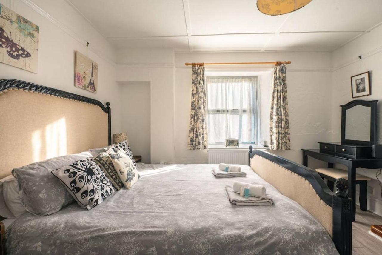 Cosy Welsh Cottage In St Davids Centre With Garden מראה חיצוני תמונה